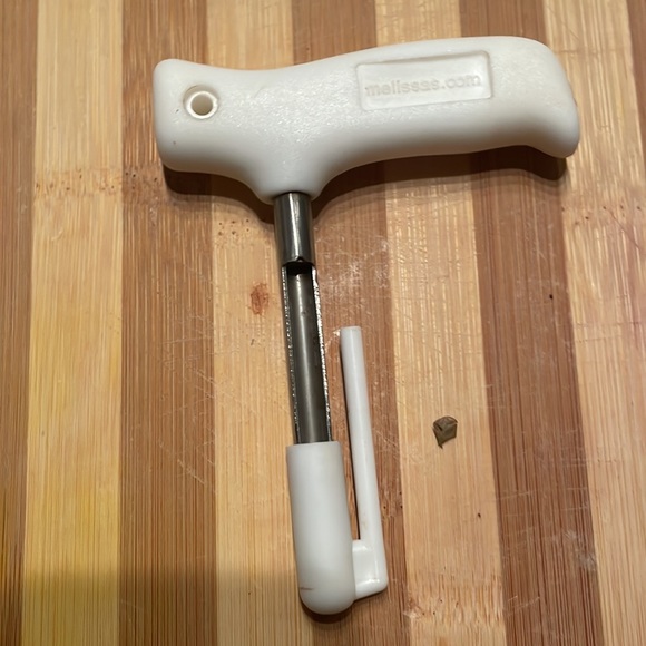 28 BOGO kitchen supplies - Picture 14 of 17